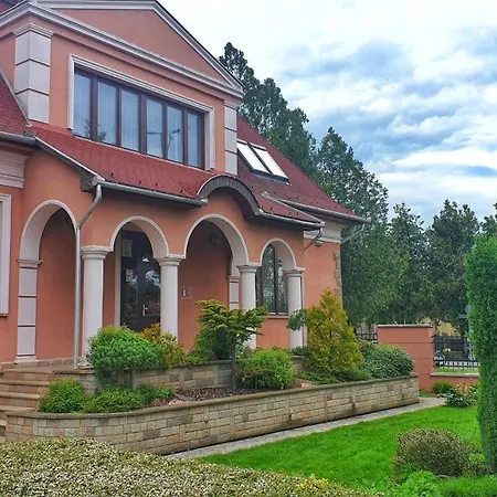Lejlighed Bota Apartman *