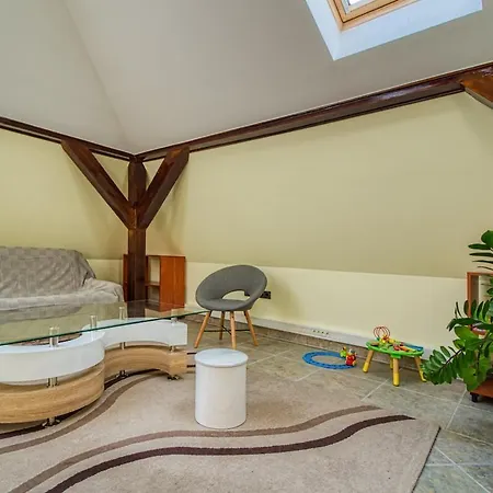 Bota Apartman Διαμέρισμα